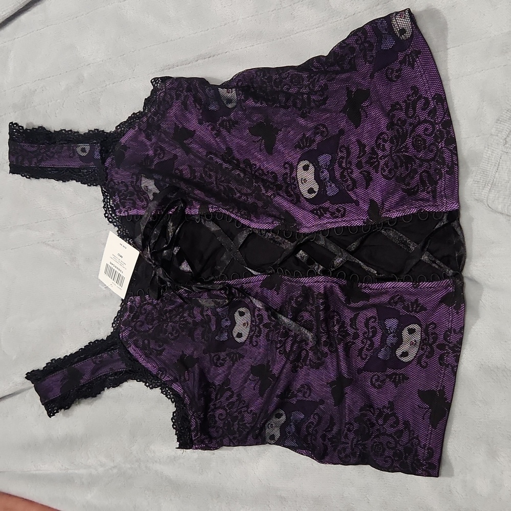 Kuromi lace up tank size medium